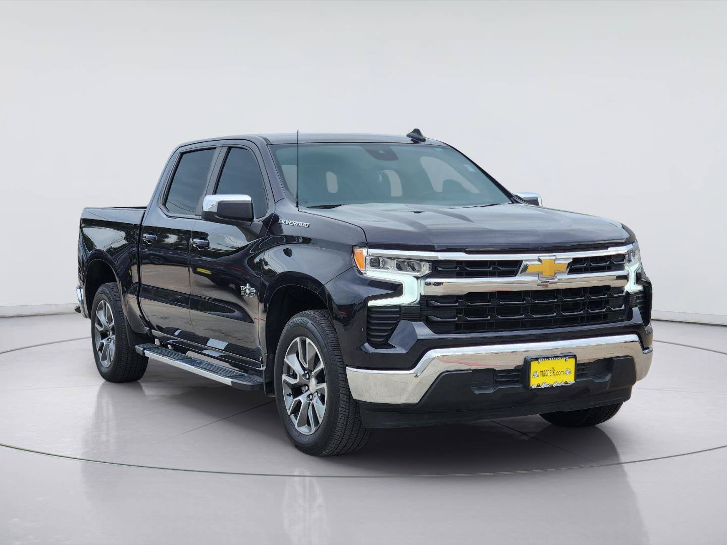 Used 2024 Chevrolet Silverado 1500 LT w/ Texas Edition Plus RWD image 3