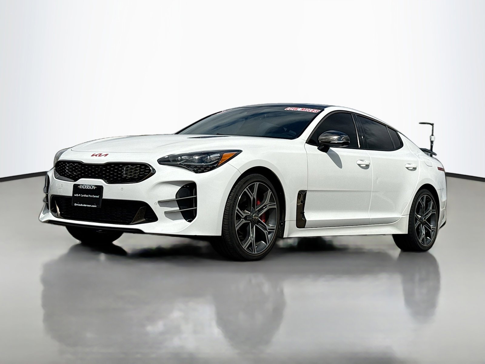 Used 2021 Kia Stinger GT2 image 13
