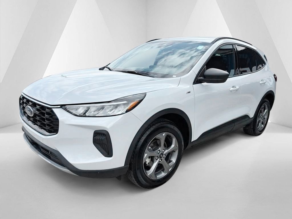 Used 2026 Ford Escape ST-Line w/ Tech Pack #1 image 3