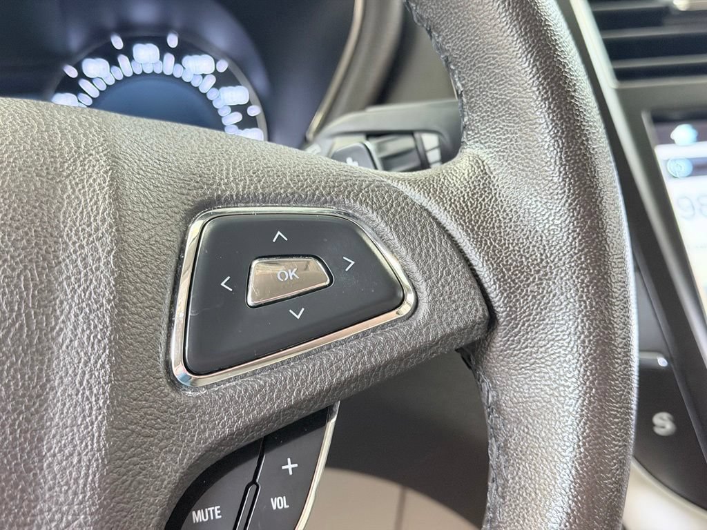 Used 2018 Lincoln MKC Premiere FWD image 48