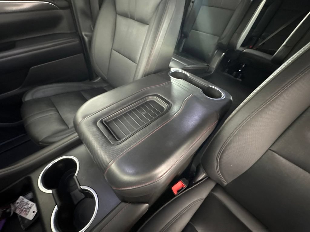 Used 2023 Chevrolet Suburban RST w/ Luxury Package RWD image 34