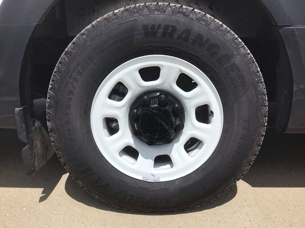 Used 2024 Chevrolet Brightdrop 600 w/ Commercial Equipment Package AWD/4WD image 15