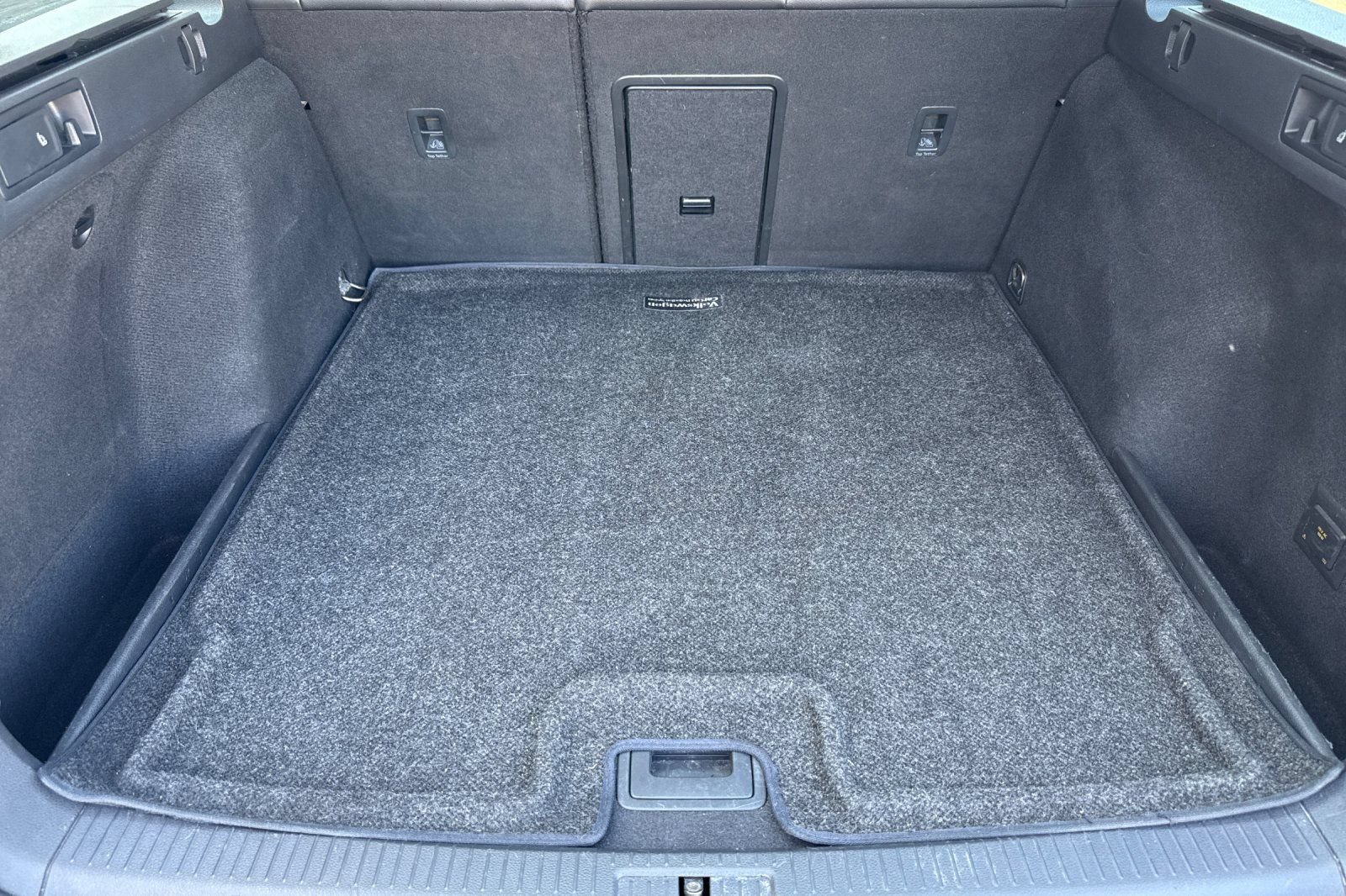 Used 2019 Volkswagen Golf S FWD image 15