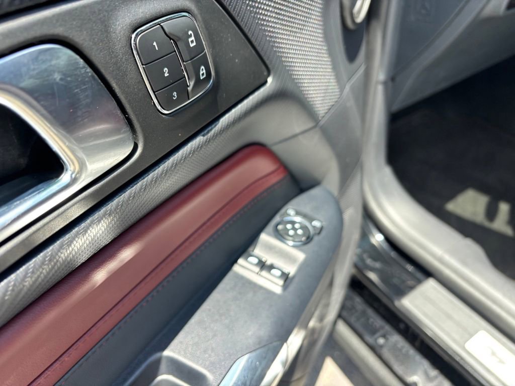 Used 2025 Ford Mustang GT Premium RWD image 27