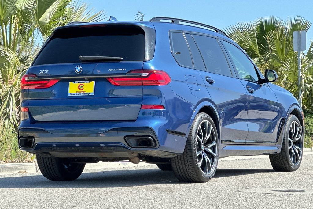Used 2022 BMW X7 xDrive40i w/ M Sport Package image 3