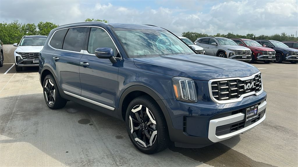 Used 2025 Kia Telluride S AWD/4WD image 15