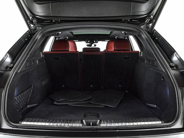 Certified 2025 Audi SQ5 Prestige w/ Prestige Package AWD/4WD image 6
