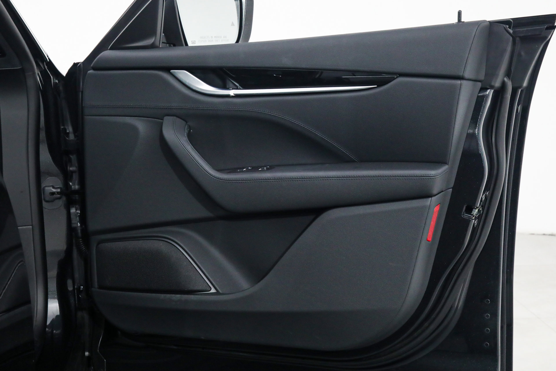 Certified 2023 Maserati Levante GT image 8