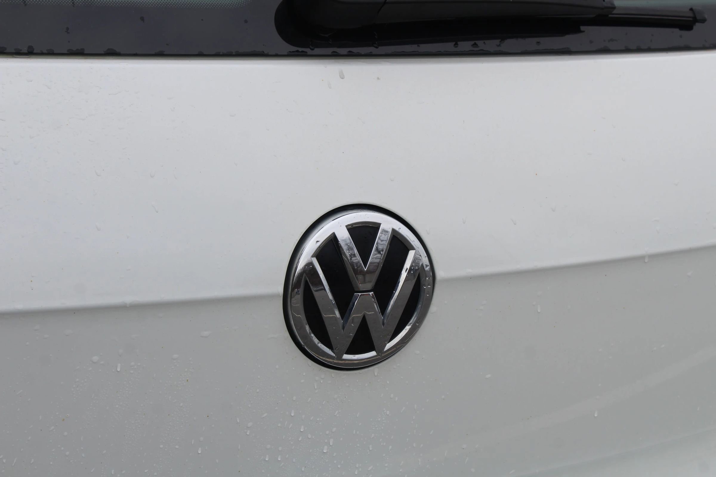 Used 2017 Volkswagen Golf Wolfsburg Edition image 42