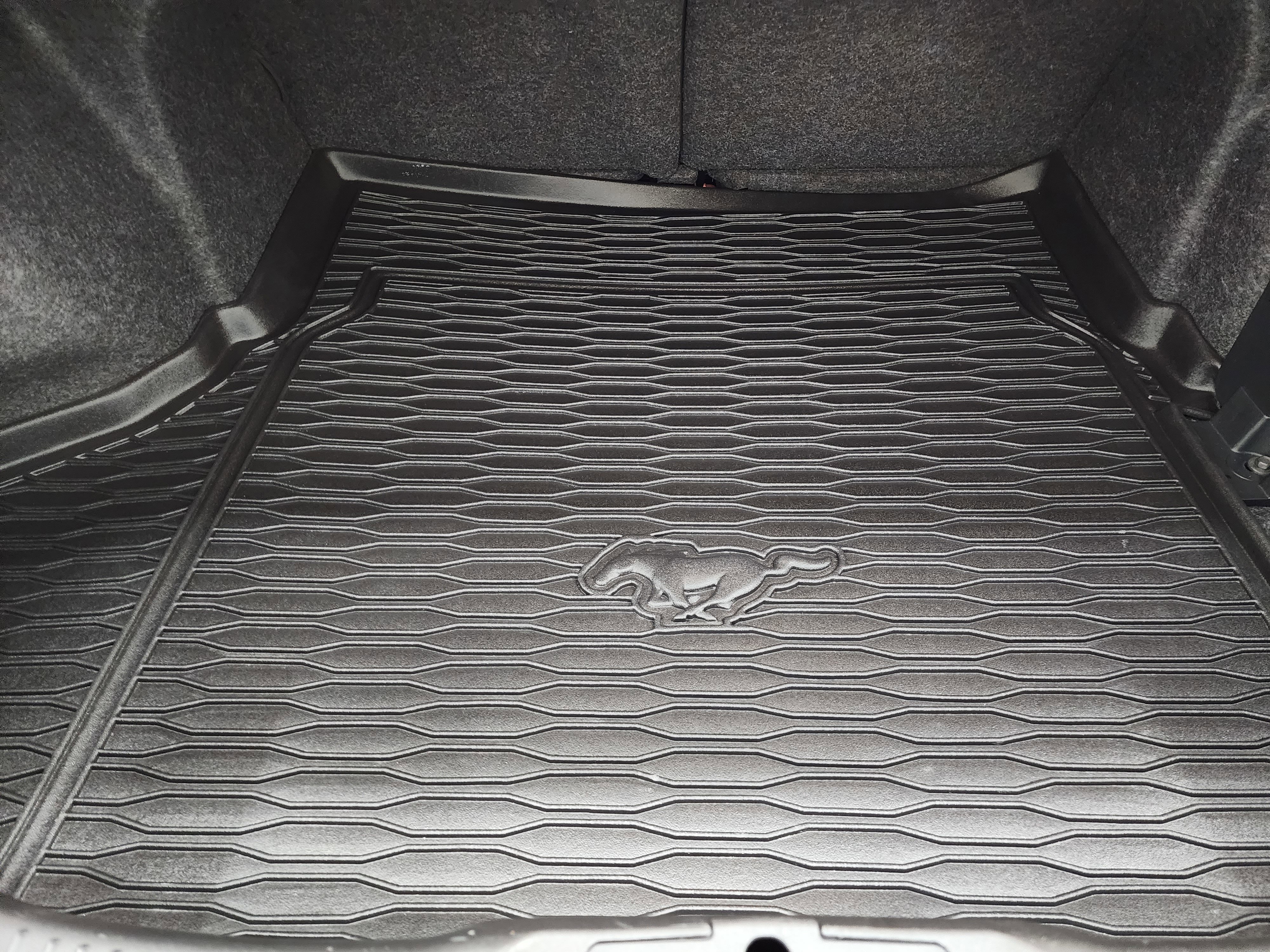 Used 2022 Ford Mustang Shelby GT500 w/ Technology Package image 25