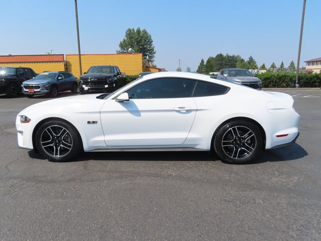 Used 2018 Ford Mustang Coupe RWD image 4