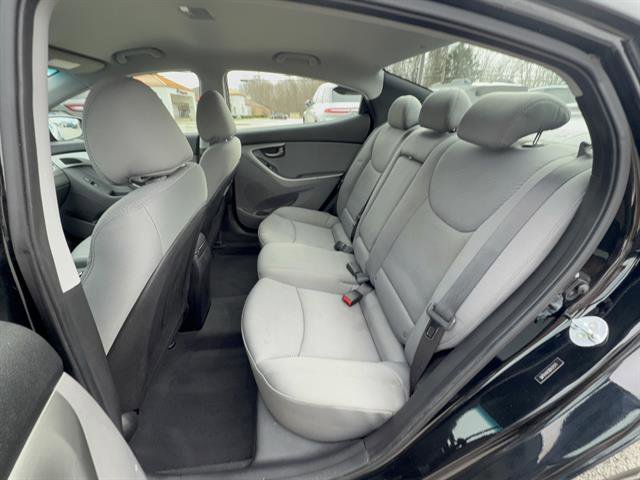 Used 2013 Hyundai Elantra GLS w/ Preferred Pkg FWD image 21