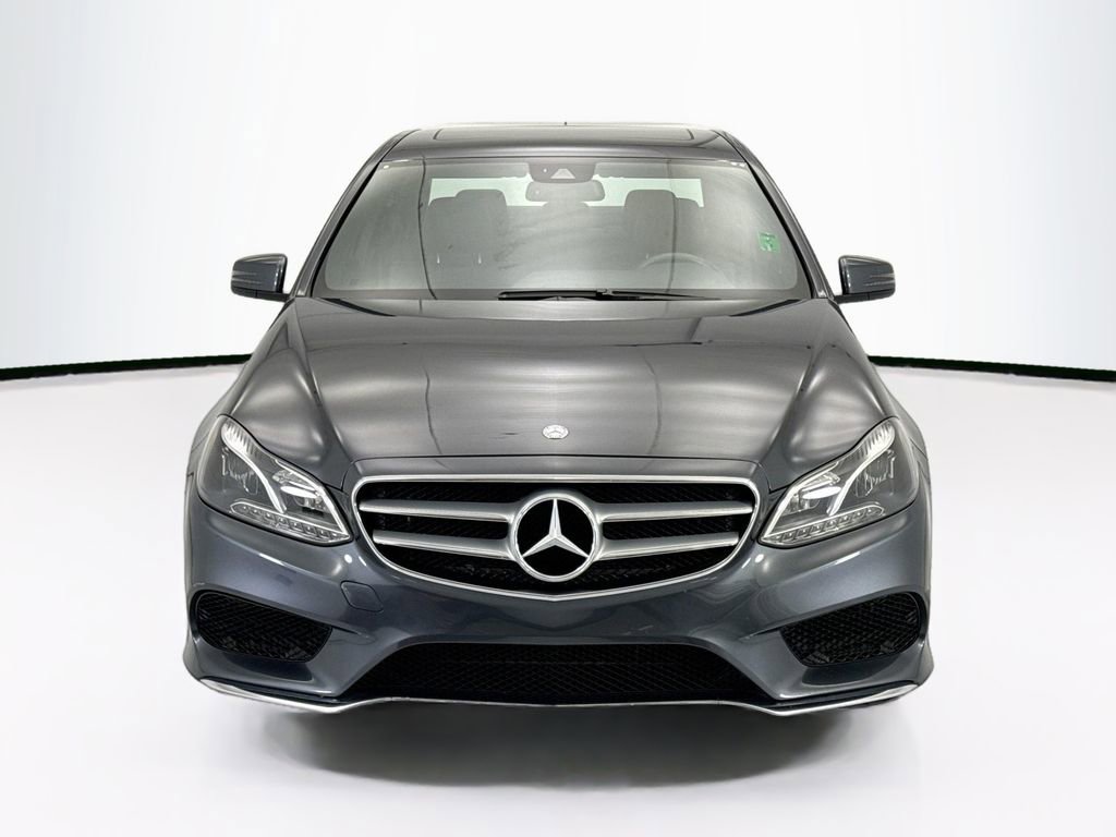 Used 2014 Mercedes-Benz E 350 4MATIC Sedan image 2
