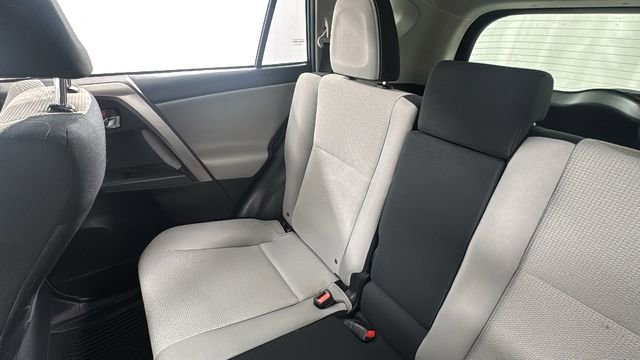 Used 2018 Toyota RAV4 XLE image 14