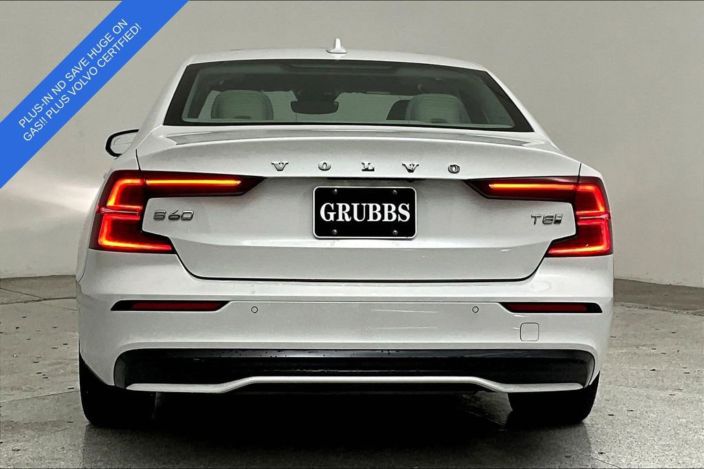 Certified 2025 Volvo S60 T8 Plus AWD/4WD image 7