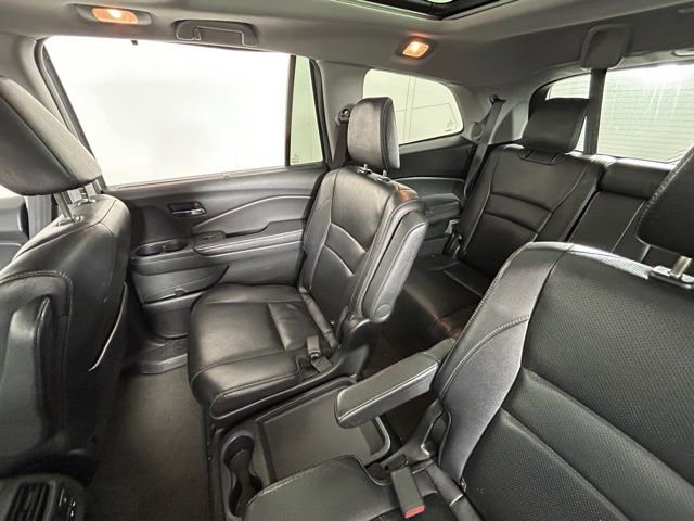 Used 2016 Honda Pilot Elite image 17