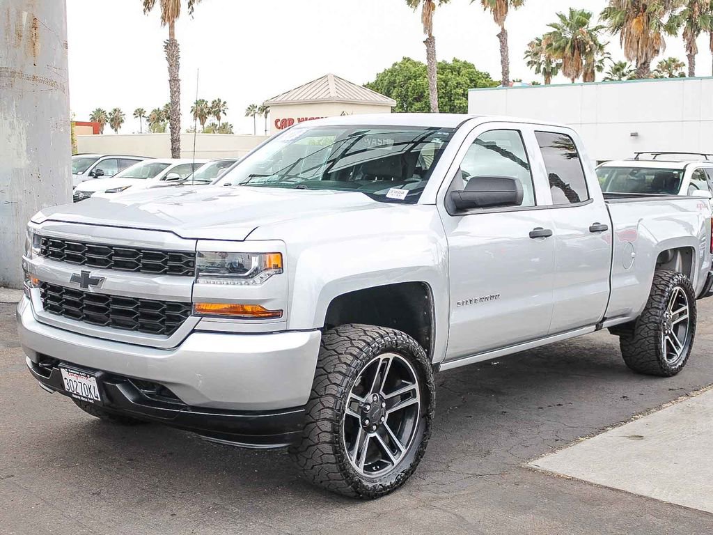 Used 2017 Chevrolet Silverado 1500 Custom w/ LPO, Black Pack AWD/4WD image 4
