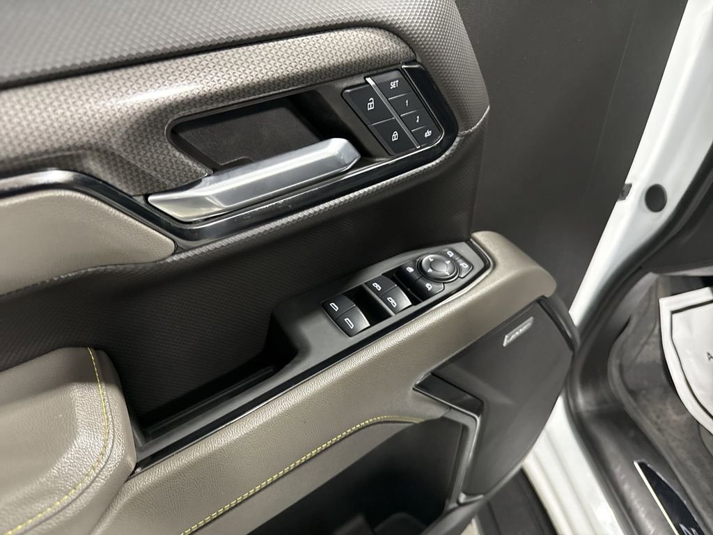 Used 2024 Chevrolet Silverado 1500 ZR2 w/ Technology Package image 24
