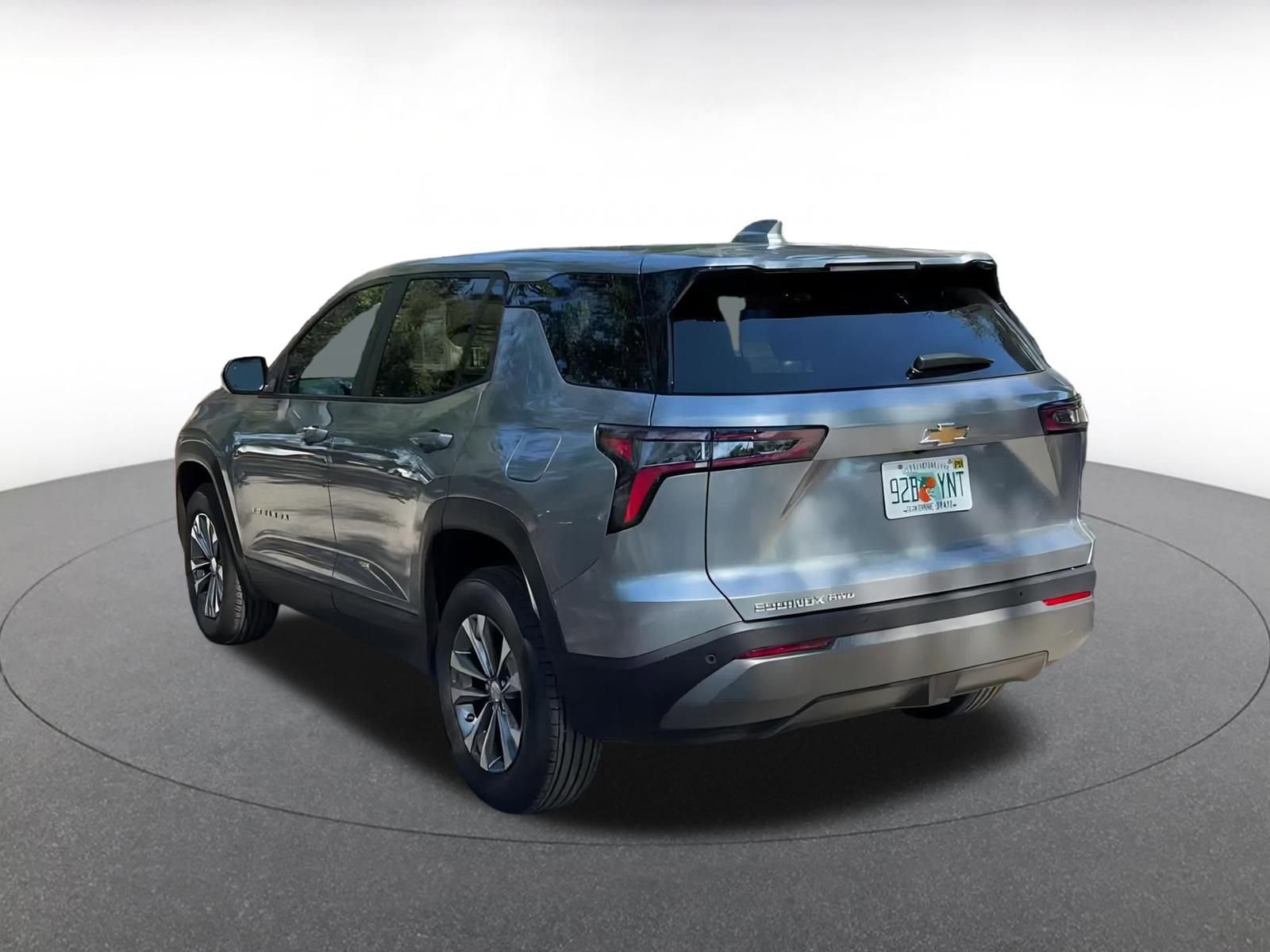 Used 2025 Chevrolet Equinox LT image 11