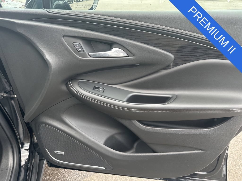 Used 2017 Buick Envision Premium AWD/4WD image 8