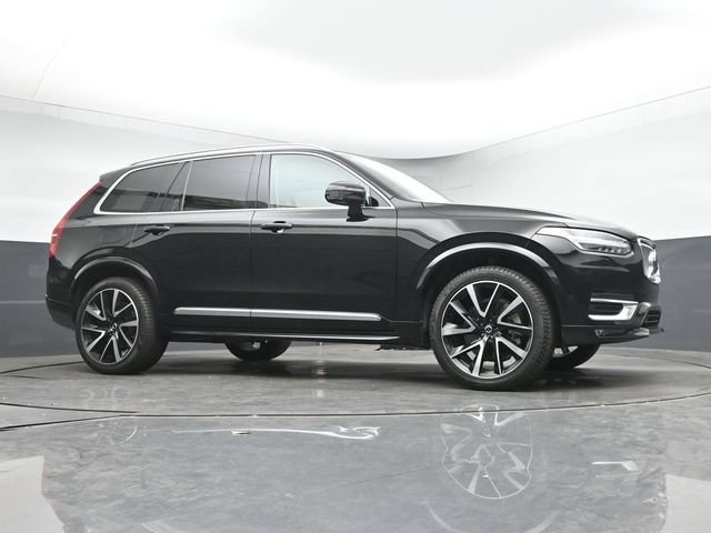 Used 2024 Volvo XC90 B5 Plus w/ Protection Package AWD/4WD image 10