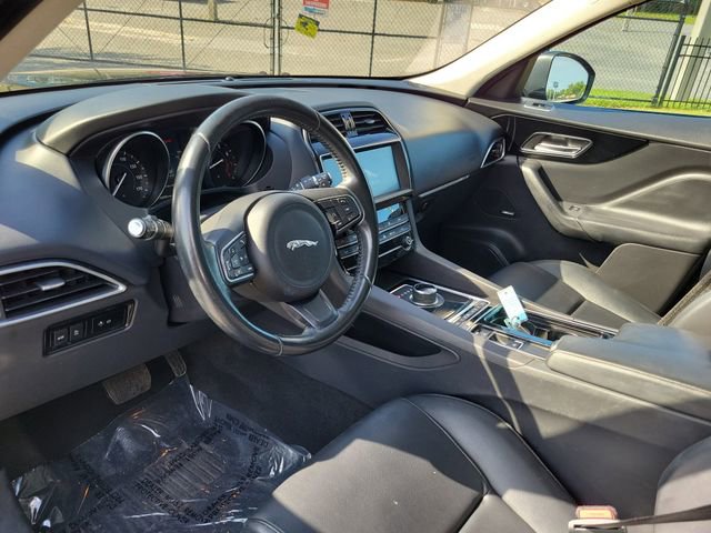 Used 2020 Jaguar F-PACE AWD/4WD image 12