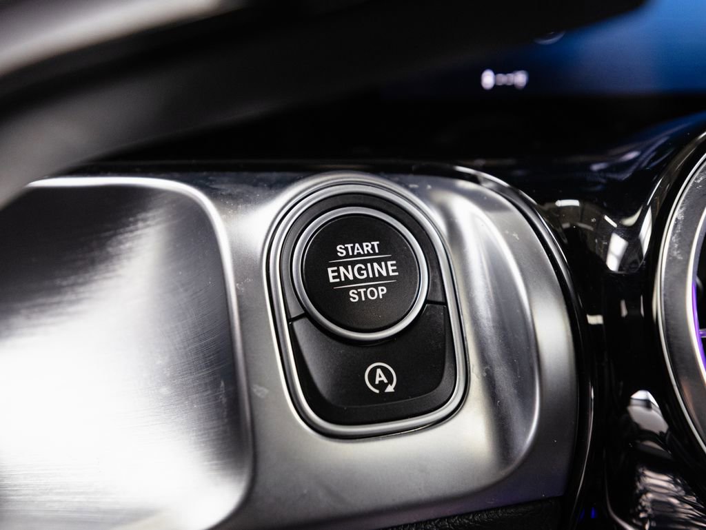 Certified 2023 Mercedes-Benz GLB 250 4MATIC image 16