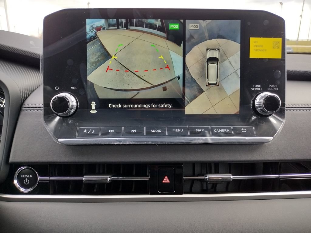 New 2025 Mitsubishi Outlander SE image 5