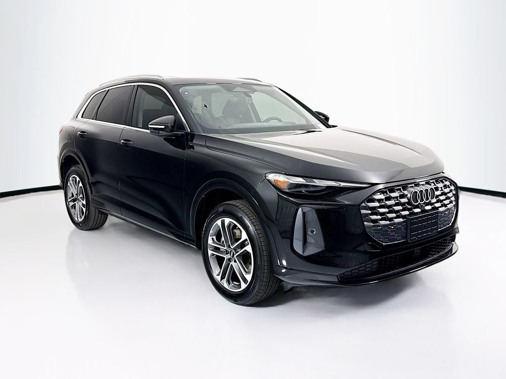 Used 2026 Audi Q5 Premium w/ Convenience Package AWD/4WD image 3