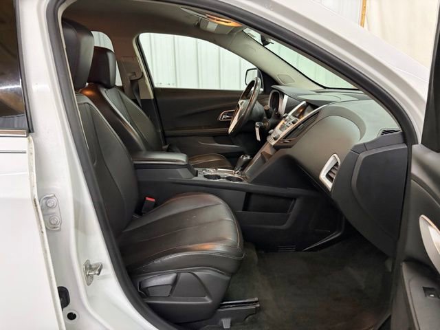 Used 2017 Chevrolet Equinox LT w/ Sport Edition image 19