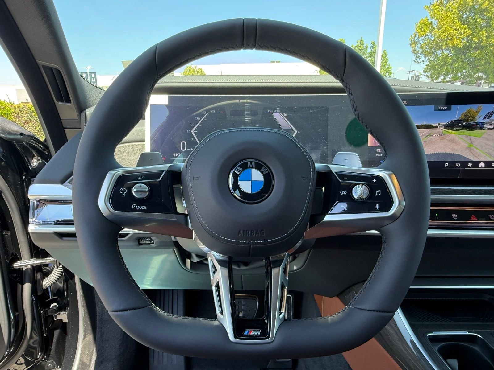 New 2026 BMW 760i xDrive w/ Luxury Rear Seating Package AWD/4WD image 24