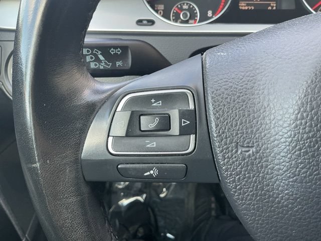 Used 2010 Volkswagen Passat Komfort FWD image 17