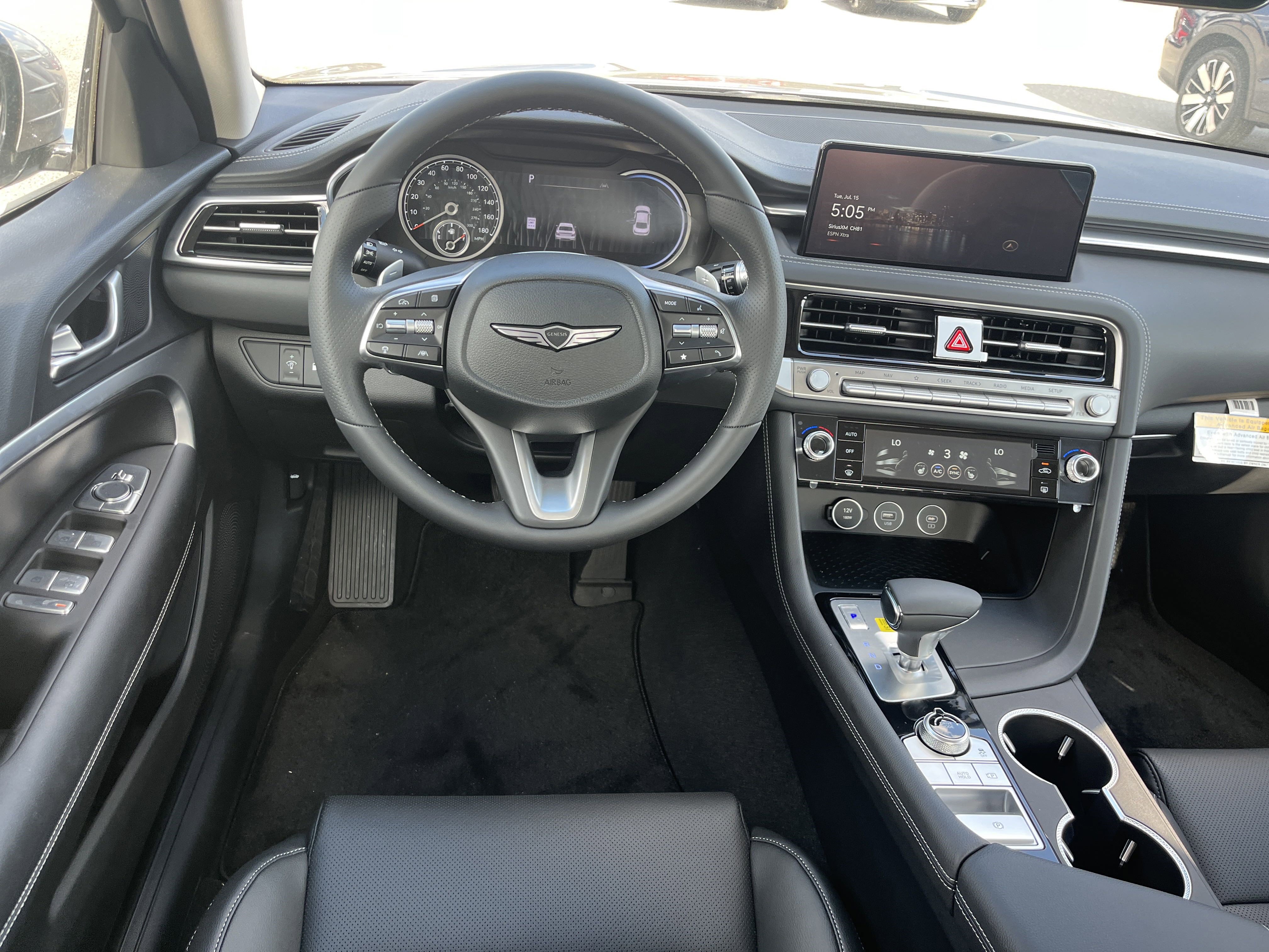 New 2026 Genesis G70 2.5T image 7
