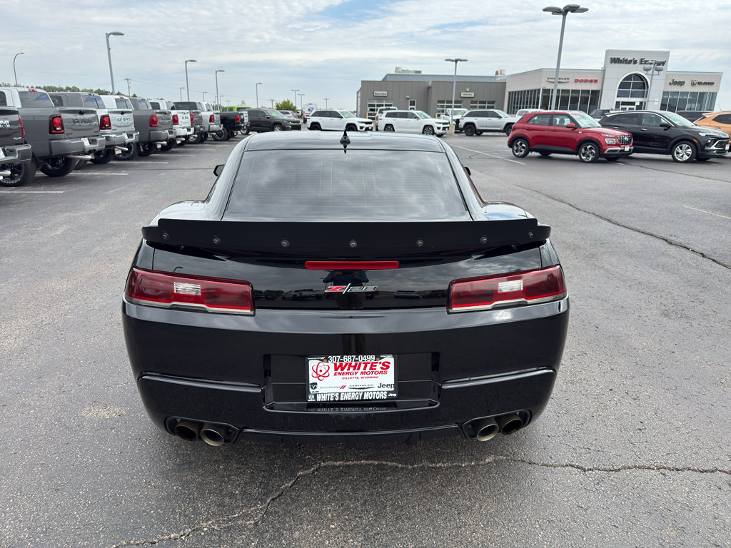 Used 2015 Chevrolet Camaro Z/28 RWD image 6