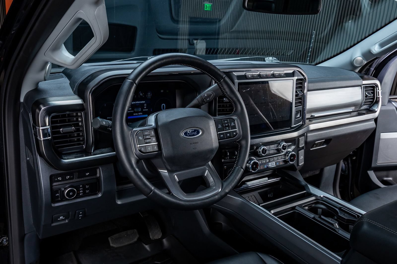 Used 2024 Ford F250 Lariat w/ Lariat Ultimate Package AWD/4WD image 17