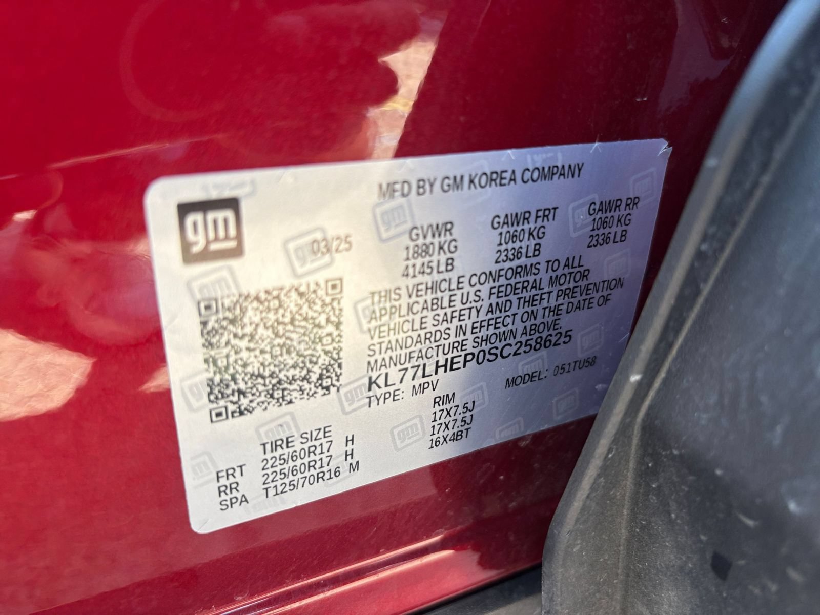 Used 2025 Chevrolet Trax LT w/ LT Convenience Package FWD image 25