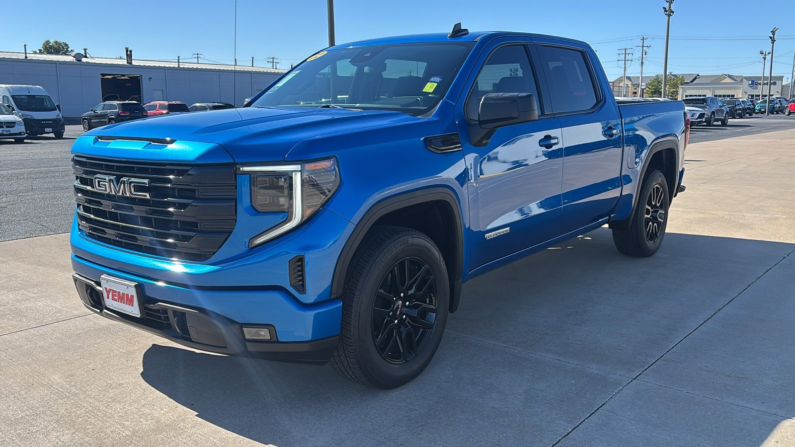 Used 2022 GMC Sierra 1500 Elevation image 5