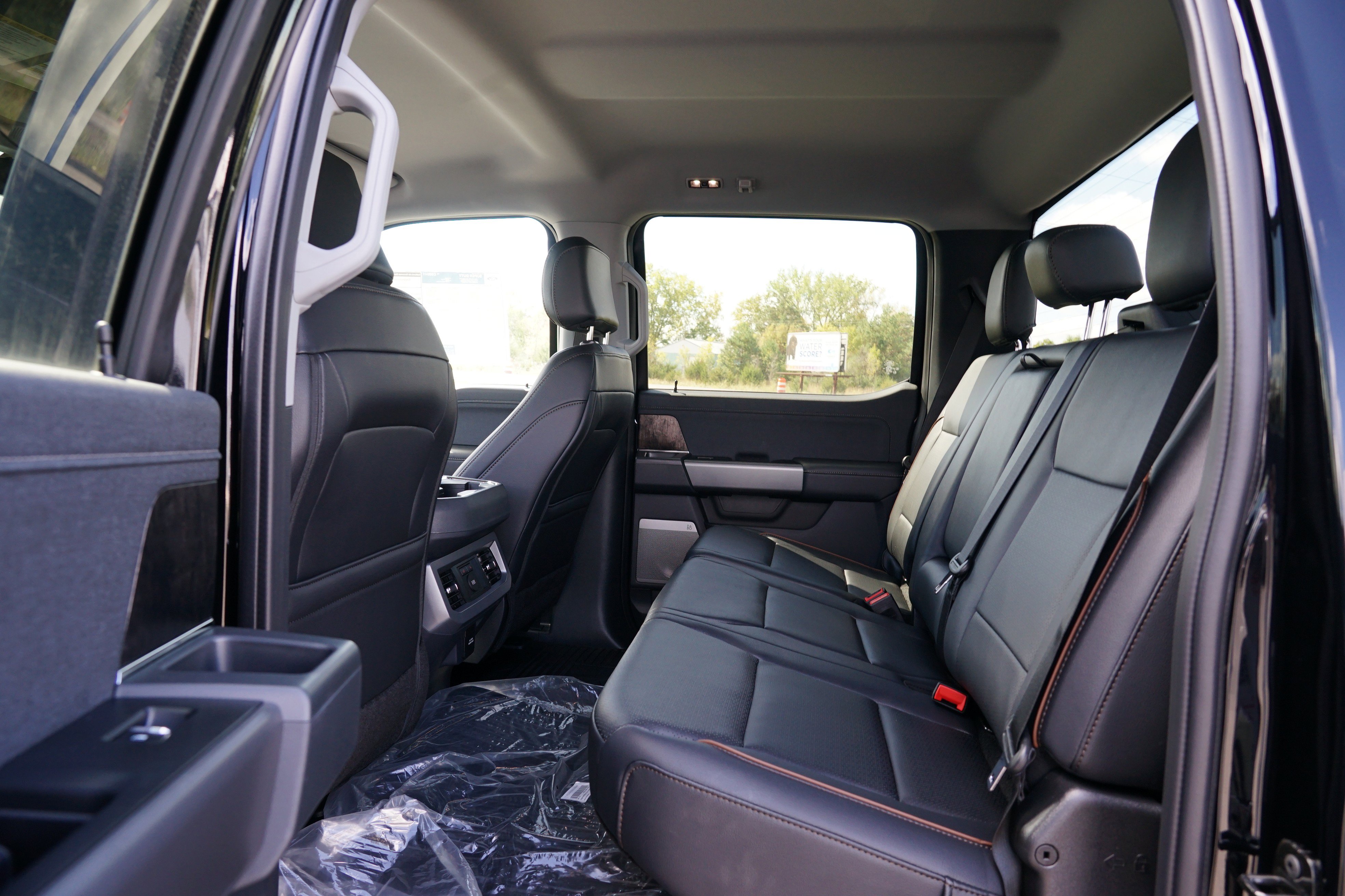 New 2026 Ford F350 Lariat image 18