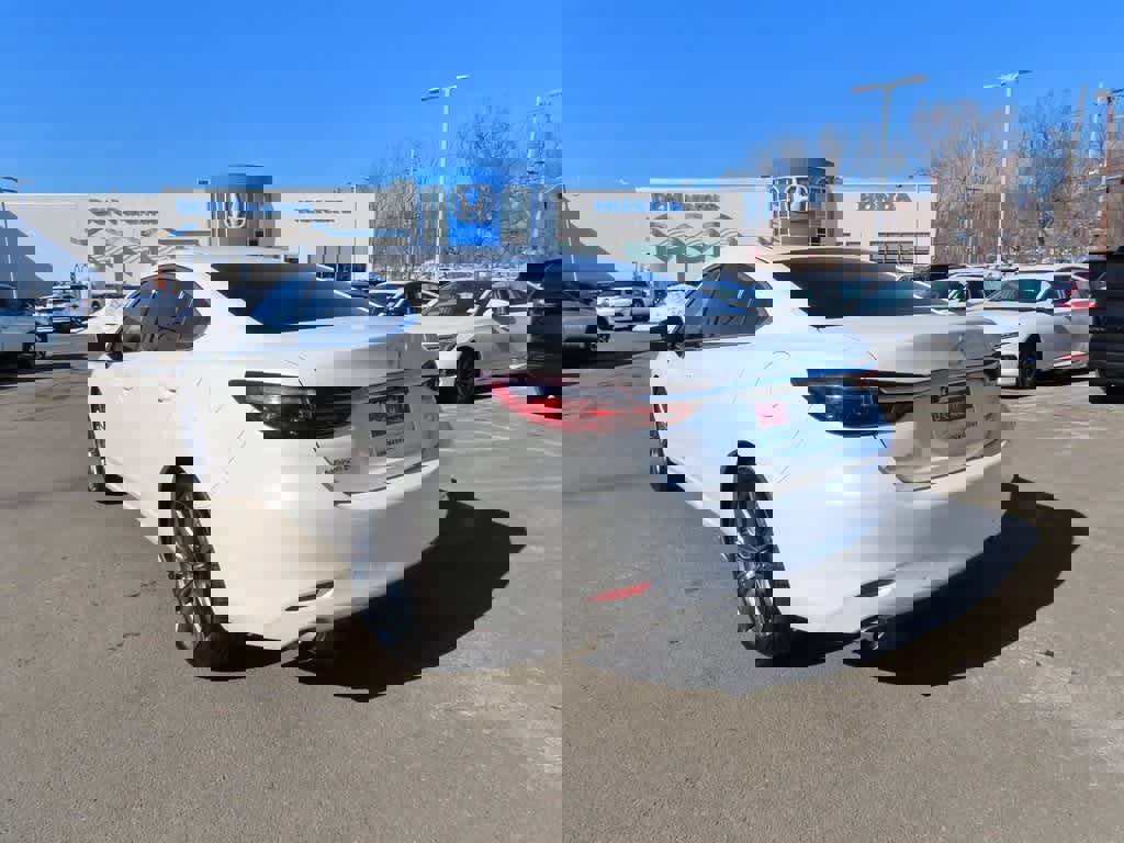 Used 2018 MAZDA MAZDA6 Touring image 4