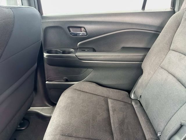 Used 2022 Honda Pilot Sport image 13