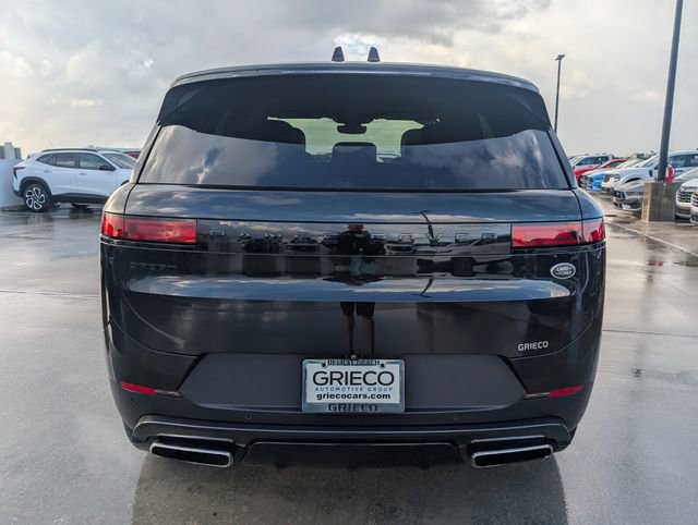 Used 2023 Land Rover Range Rover Sport SE image 12