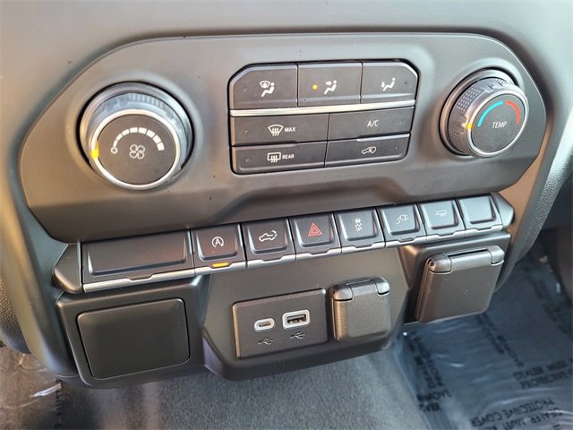 Used 2021 Chevrolet Silverado 1500 Custom image 17