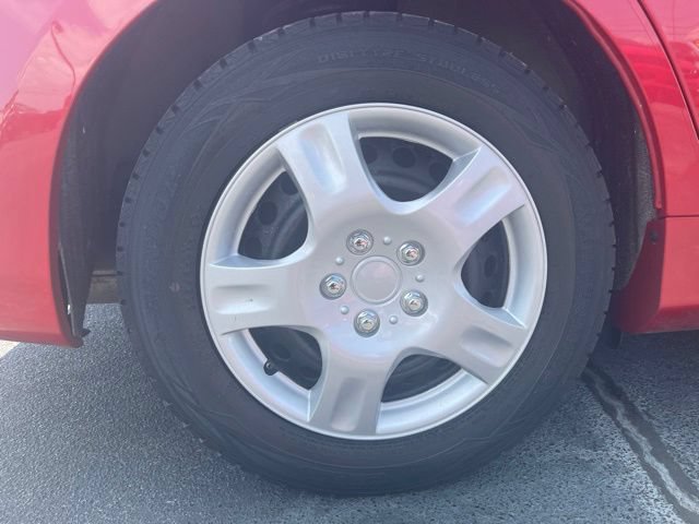 Used 2014 Toyota Camry LE w/ Protection Package FWD image 9