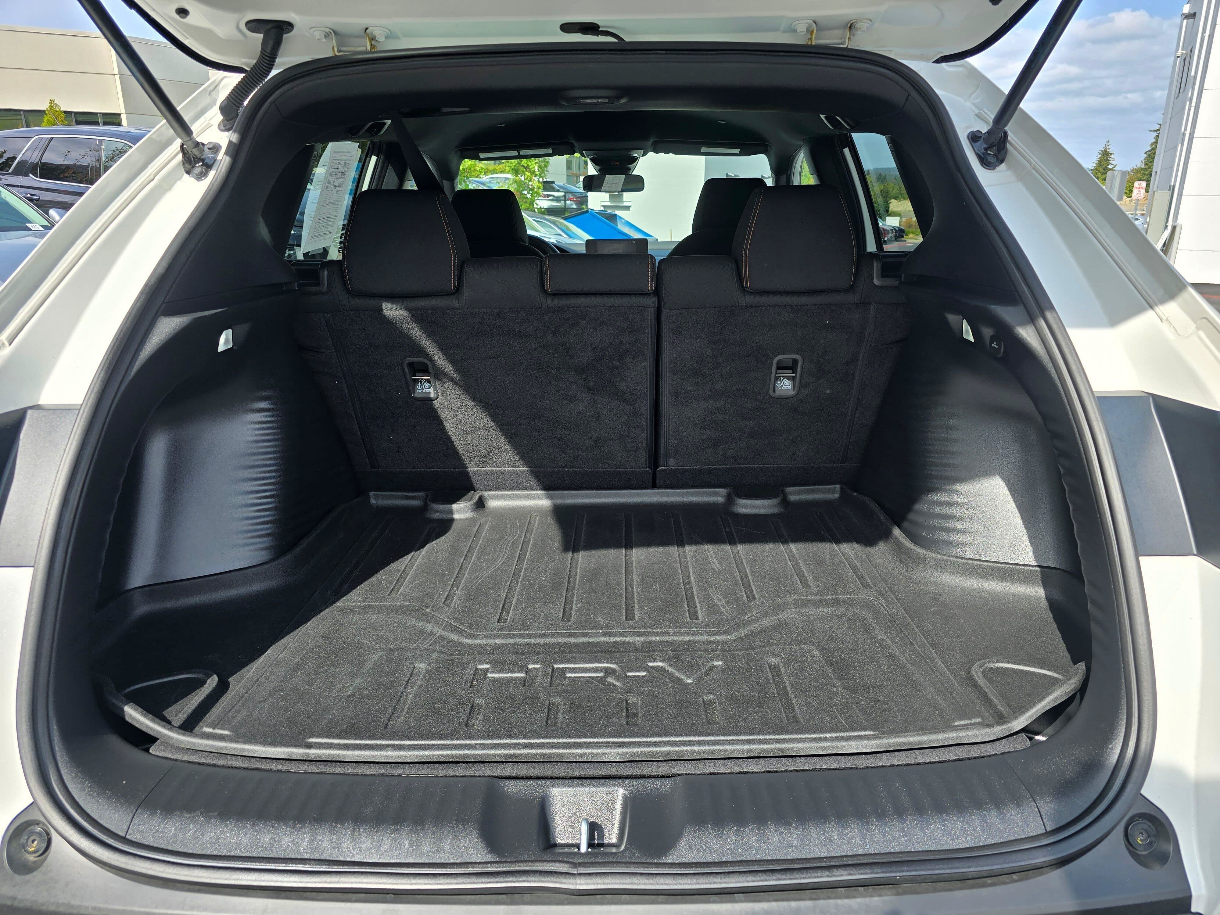 Used 2024 Honda HR-V Sport image 13
