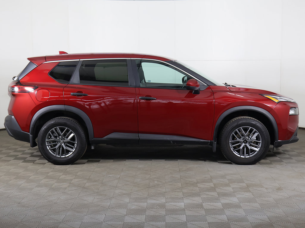 Used 2021 Nissan Rogue S FWD image 17
