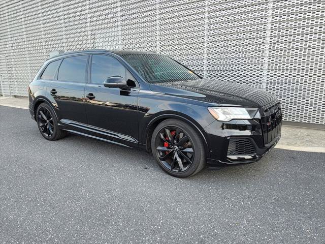 Used 2023 Audi SQ7 Prestige w/ Sport Package AWD/4WD image 2