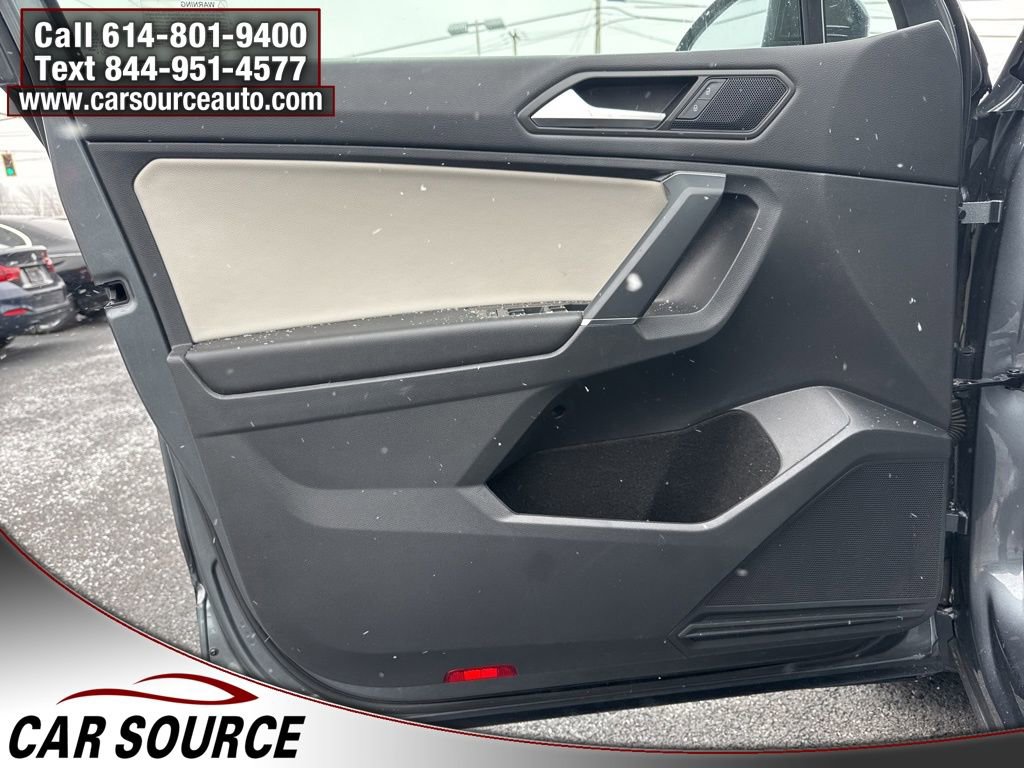 Used 2020 Volkswagen Tiguan SE R-Line image 20