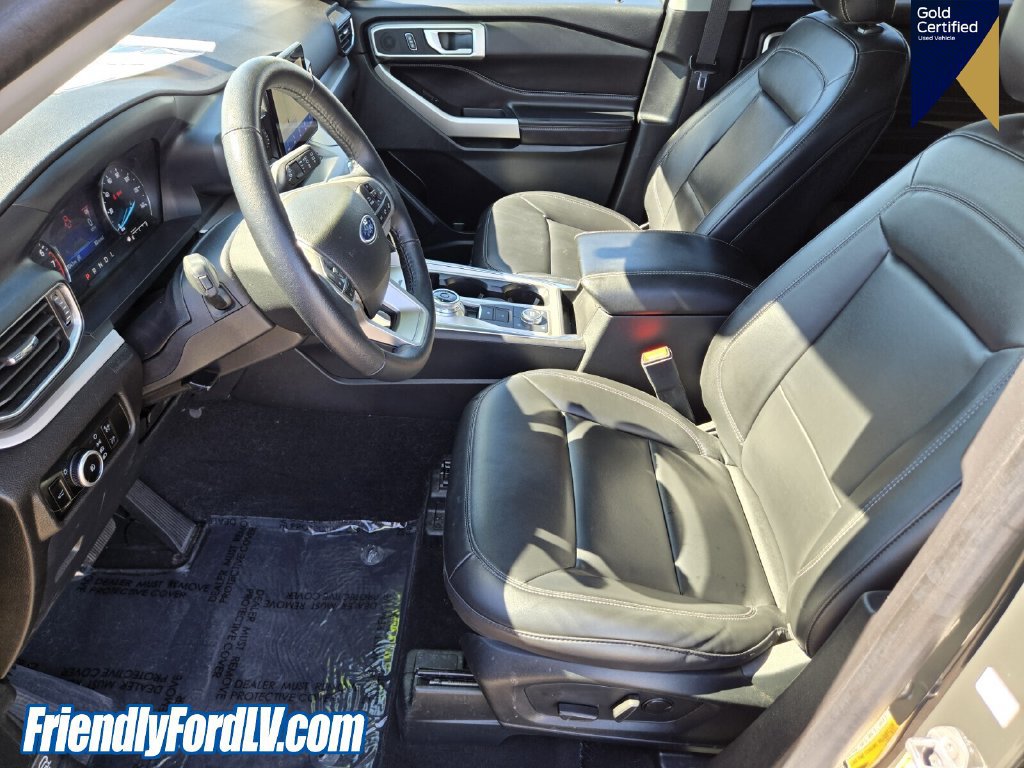 Certified 2023 Ford Explorer XLT w/ Equipment Group 202A AWD/4WD image 10