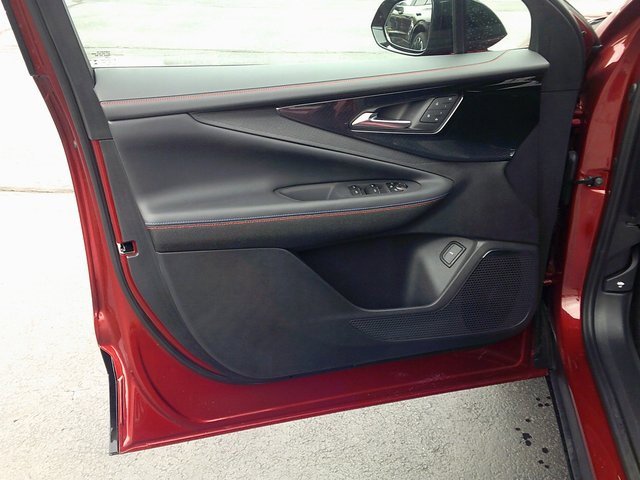 New 2025 Chevrolet Blazer EV RS image 19