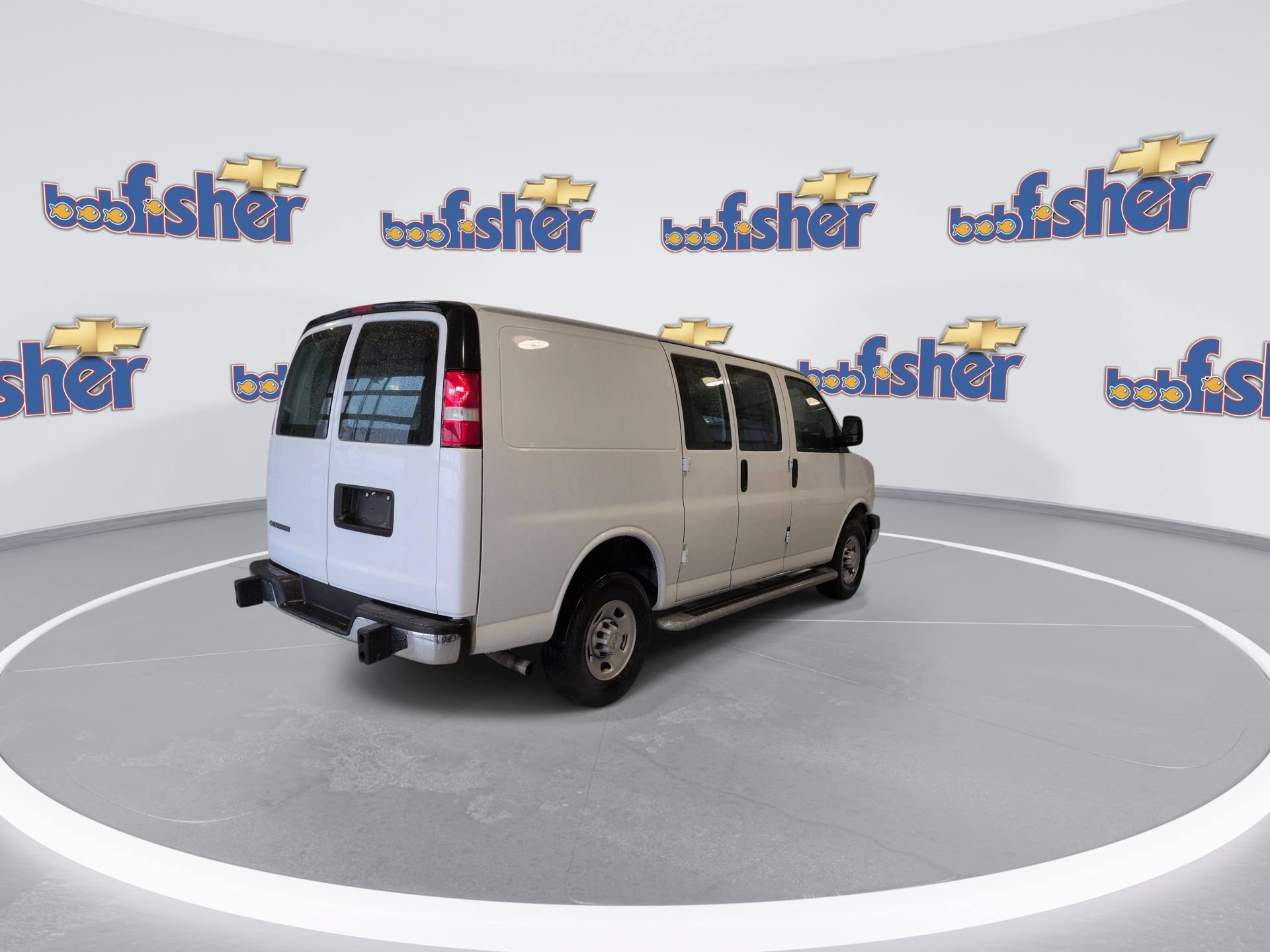 Used 2024 Chevrolet Express 2500 w/ Driver Convenience Package RWD image 8